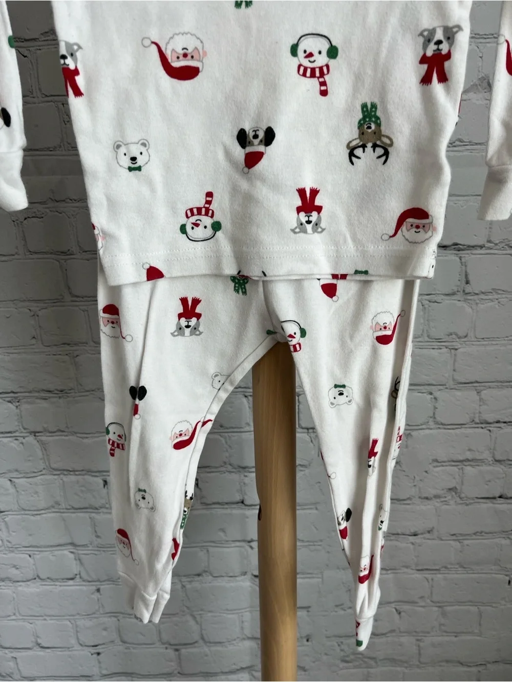 ⭐️⭐️PICK 5 / $20 Carter's White Holiday Kids Pajama Set